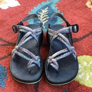 Chaco double toe strap 8